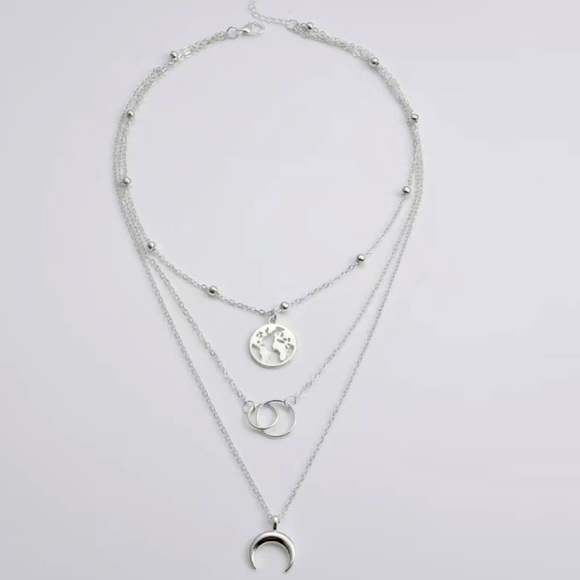 Boho Silver Moon Multilayer Necklace NEW 🏷️ - Picture 2 of 2